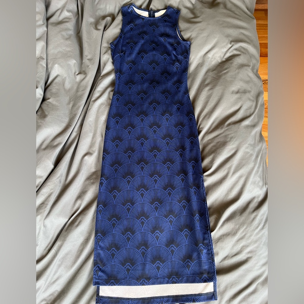 Blue and black midi H&M dress with slits size XS